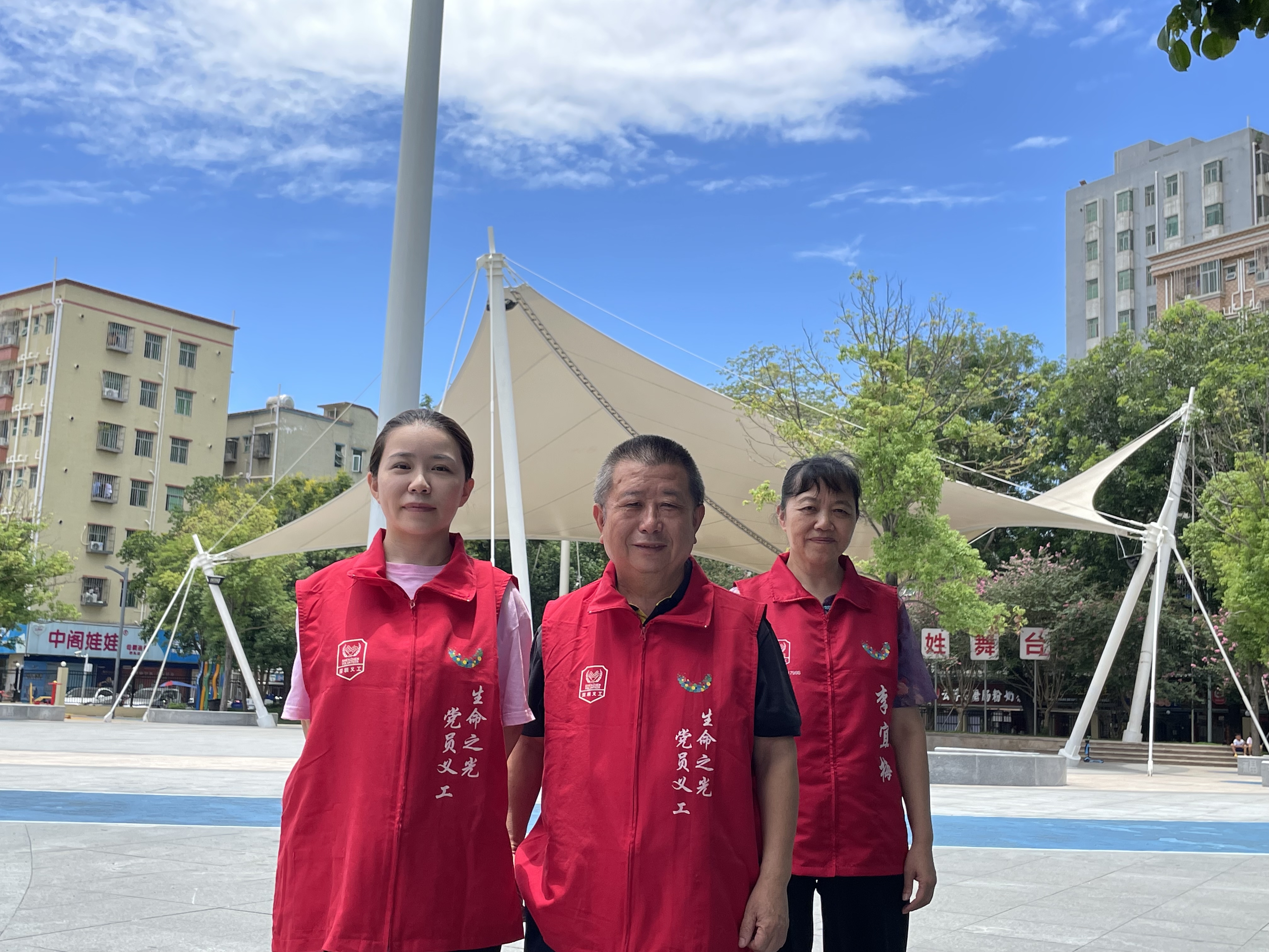 王剛家庭080704.jpg